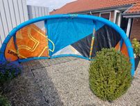 Kite Takoon 8m , bar, trapez, leash, pompka