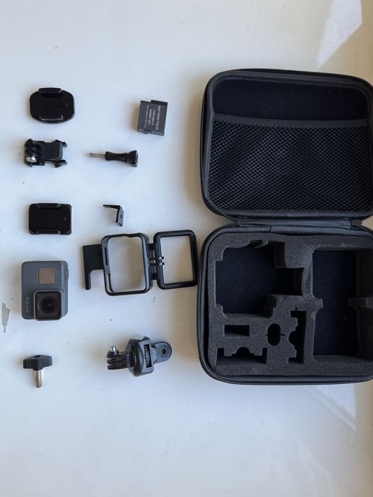 GoPro Hero 5 Black + аксессуары