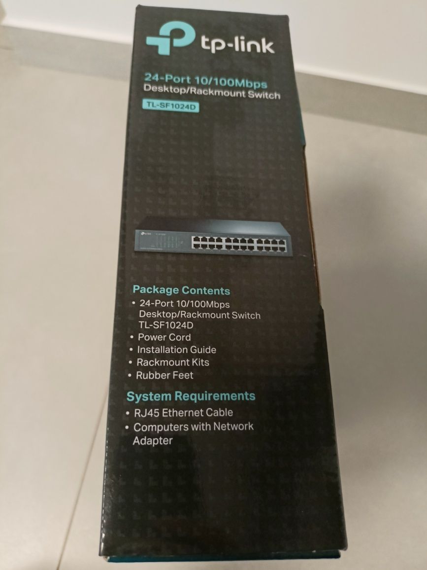 Switch 24-port 10/100Mbps