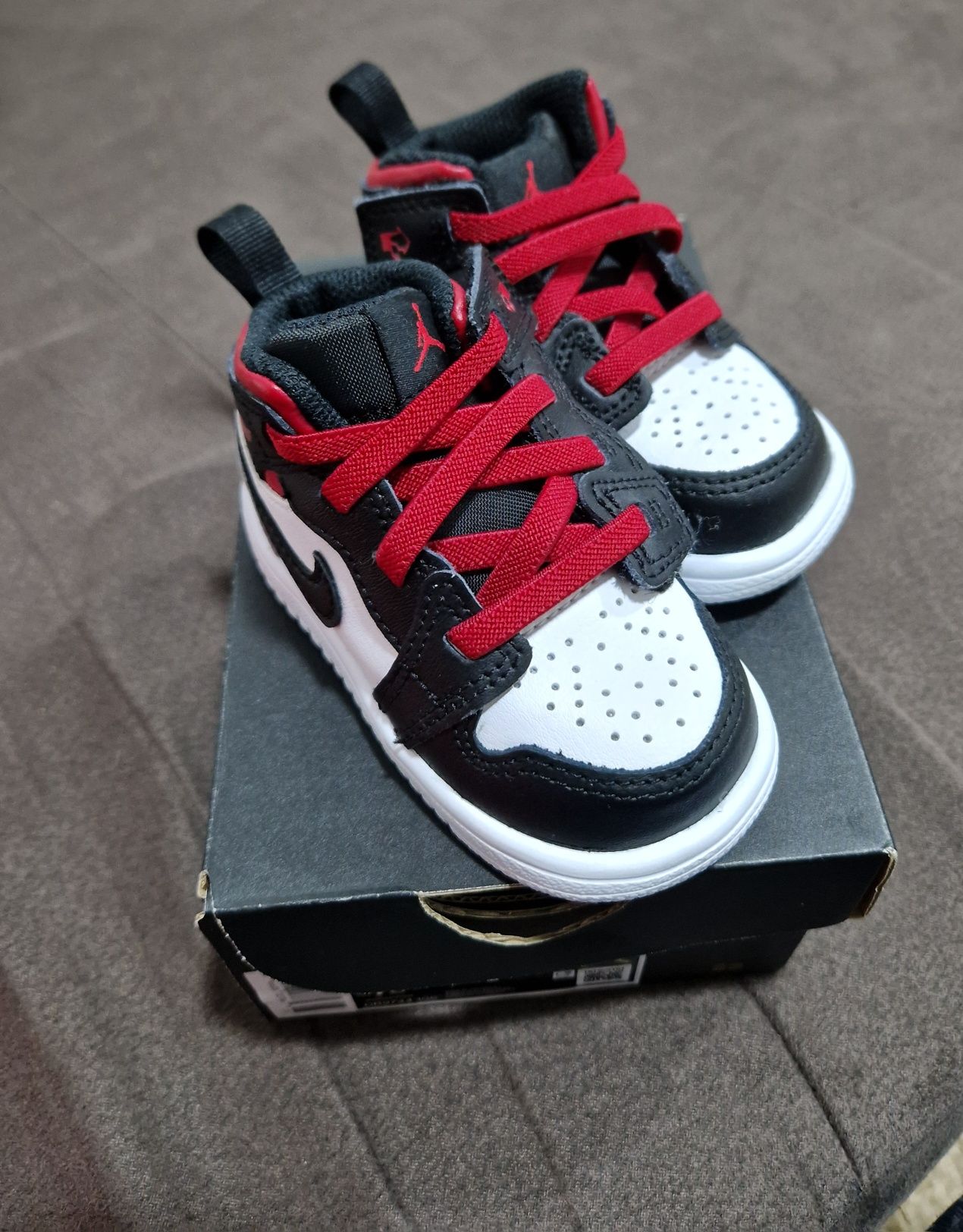 Jordan 1 Mid Alt original bebé Tamanho 19.5