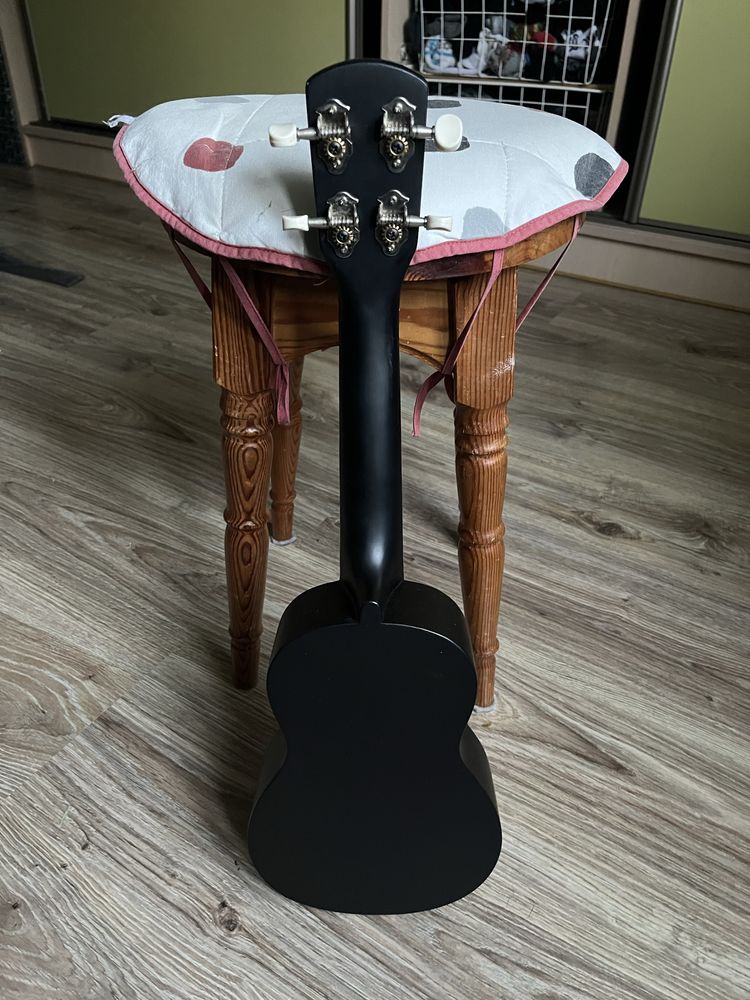 Gitara Ukulele bardzo dobry stan