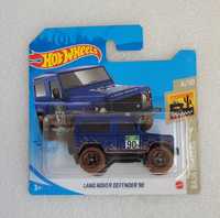 Land Rover Defender 90 blue Hot Wheels
