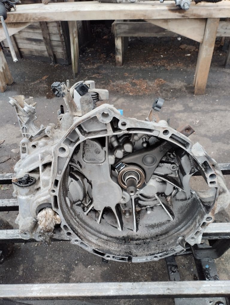 КПП коробка передач Nissan Primera P12 2.2 DCI (ND6R) 6-ти ступка
