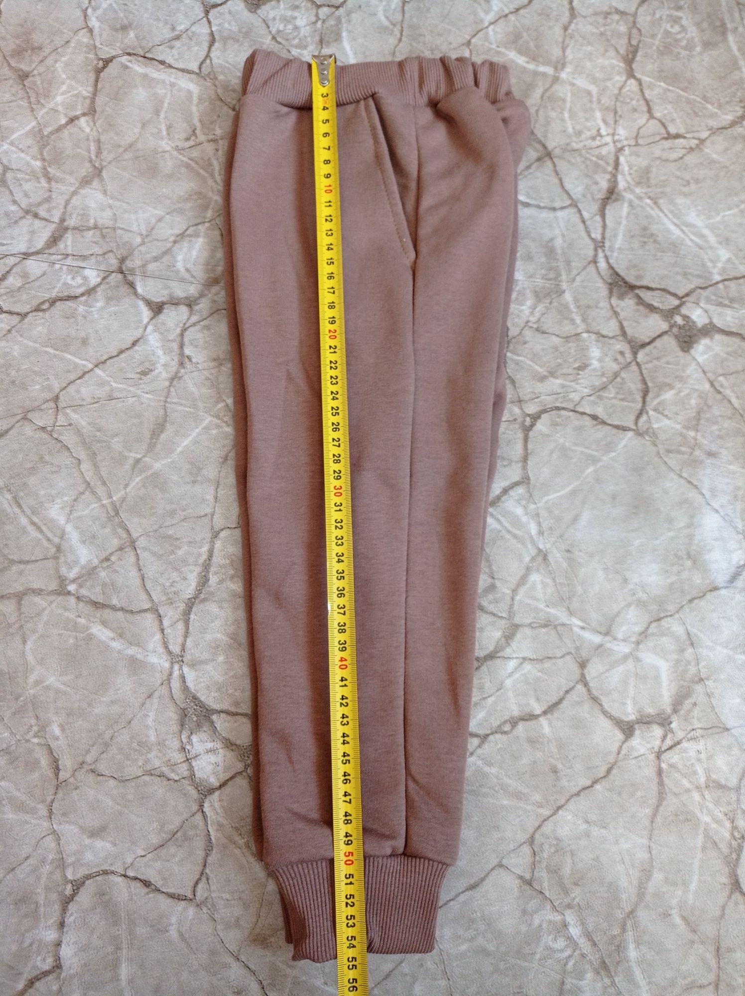 Крутезний дитячий костюм, кавового кольору. Розмір 86-92
