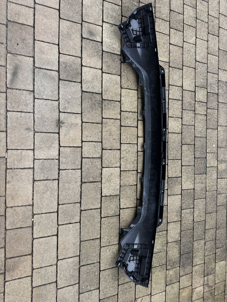 Listwa , atrapa chlodnicy 2014-19 iveco