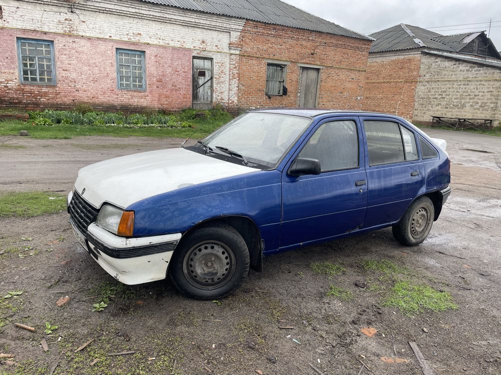 Opel Kadett в непоганому стані