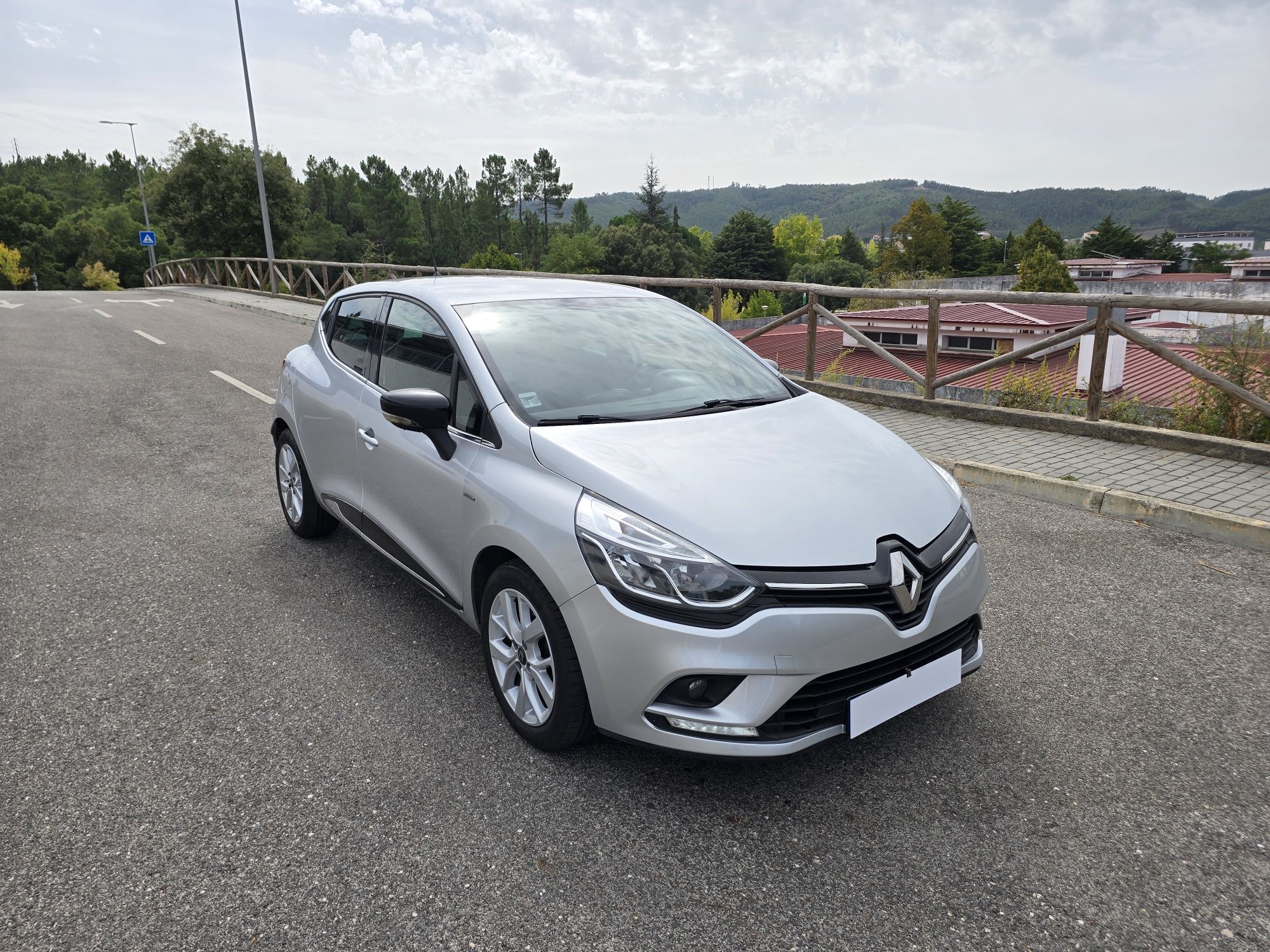 Renault Clio 1.5 DCI Limited 90cv Nacional 2019 1 Dono Como Novo