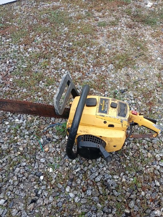 Motocerra usada para peças