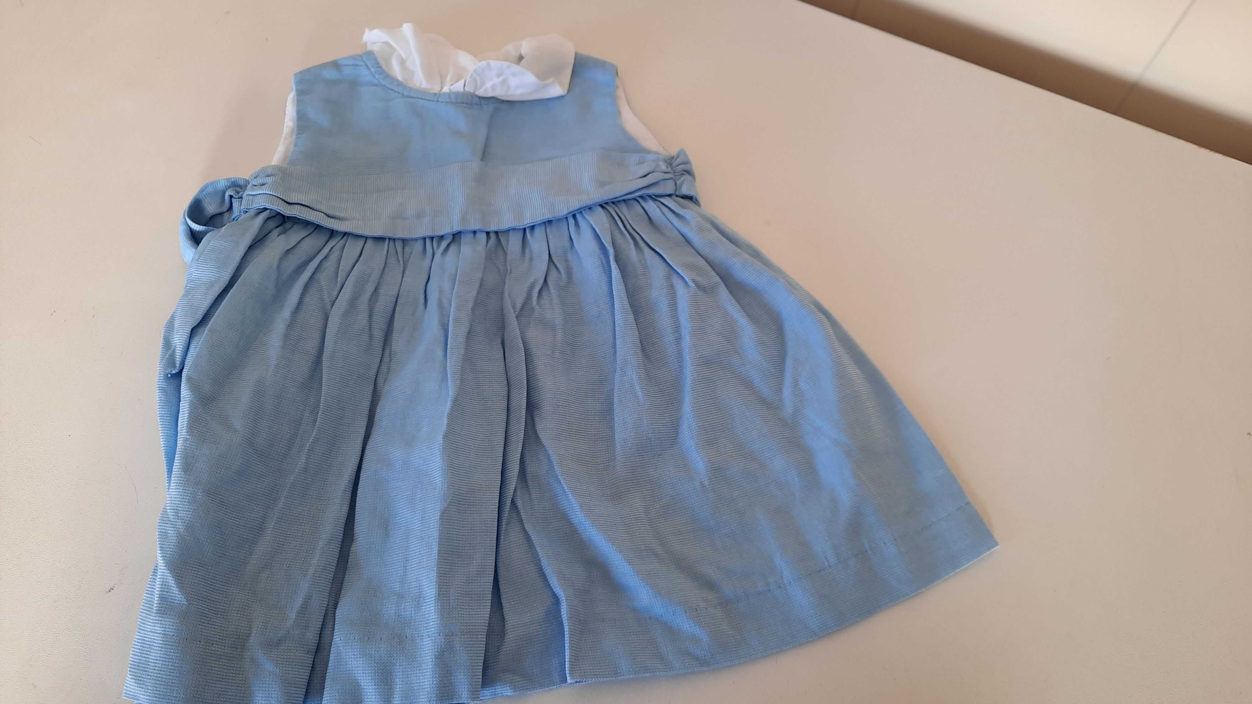 Vestidos de menina 9-12 meses