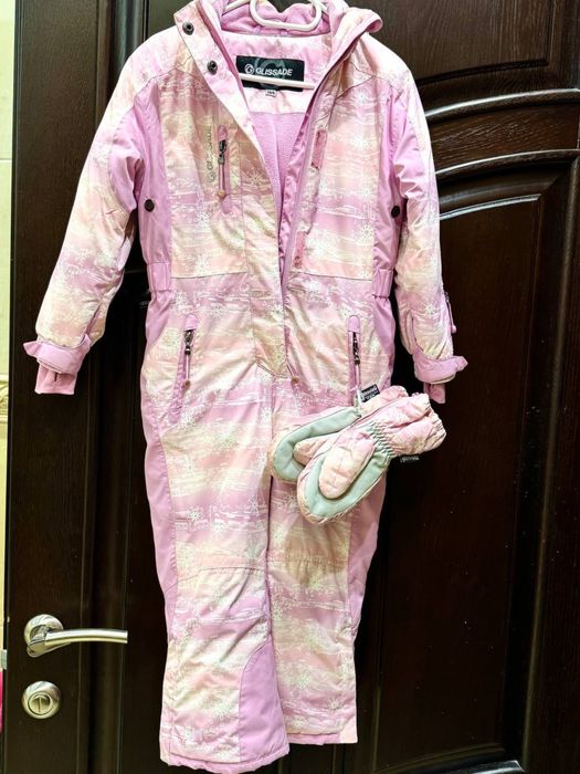 дитячій зимній комбенізон