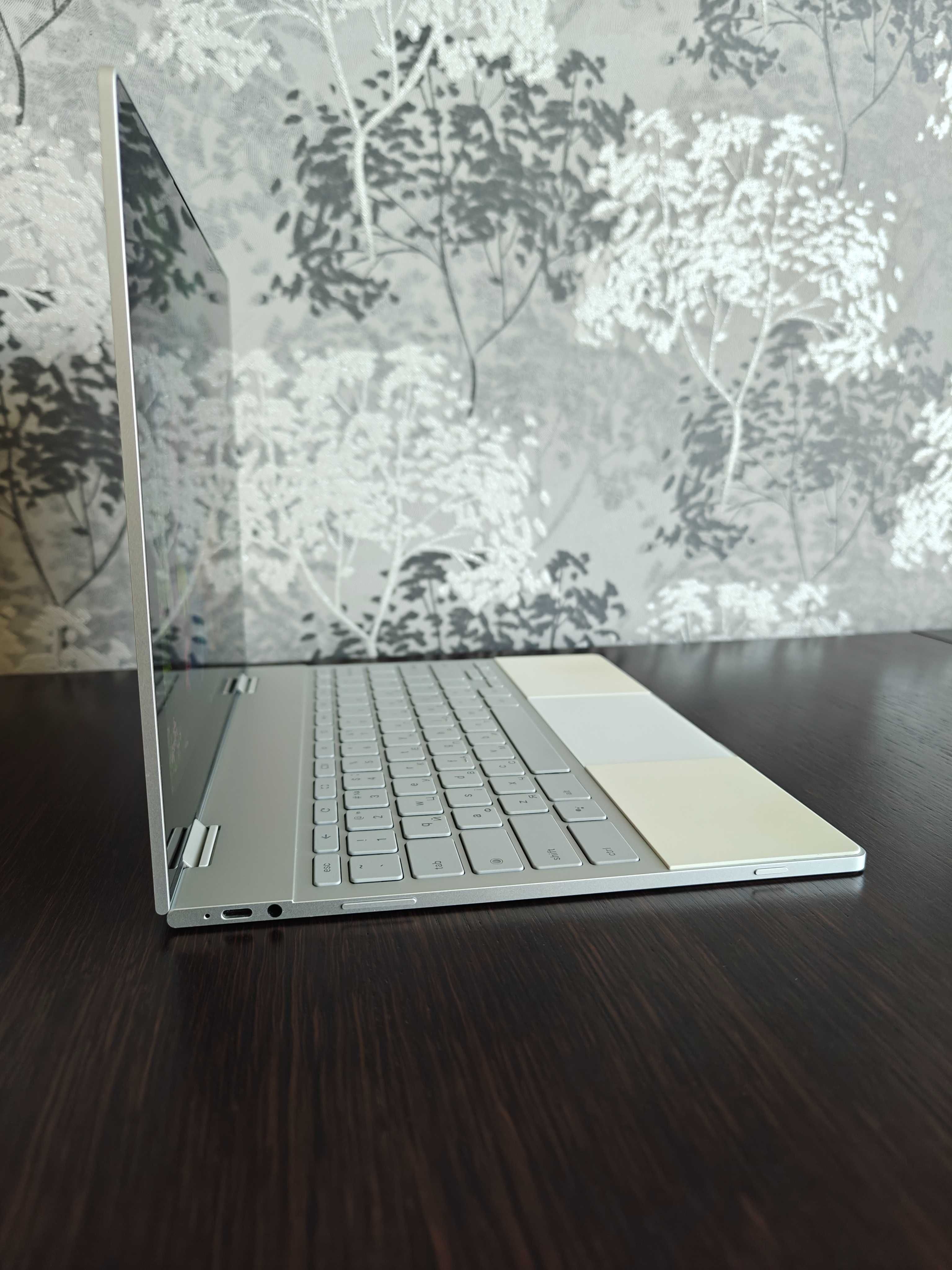 Ноутбук Google Pixelbook Intel i5 RAM 8/256GB  2K IPS  2 в 1 сенсор