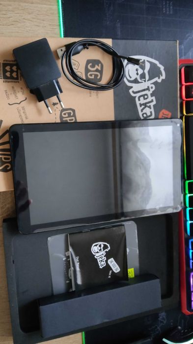 Планшет 10 Дюймів JEKA 103 3G