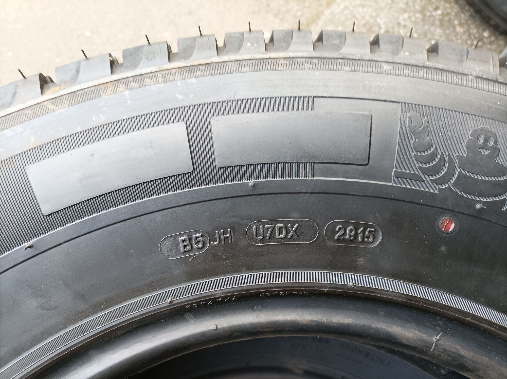 ## 225 75 R16CP Michelin ## jak Nowe