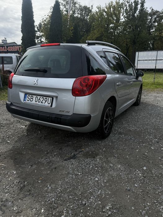 Peugeot 207 W dobrym stanie