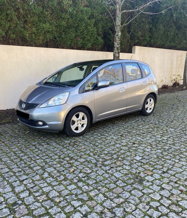 Honda Jazz Automático Poucos Quilómetros