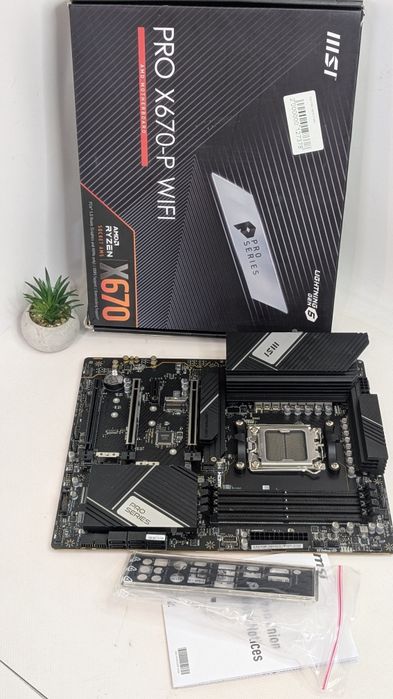 Топова Материнська плата MSI Pro X670-P WIFI\AM5\Гарантія