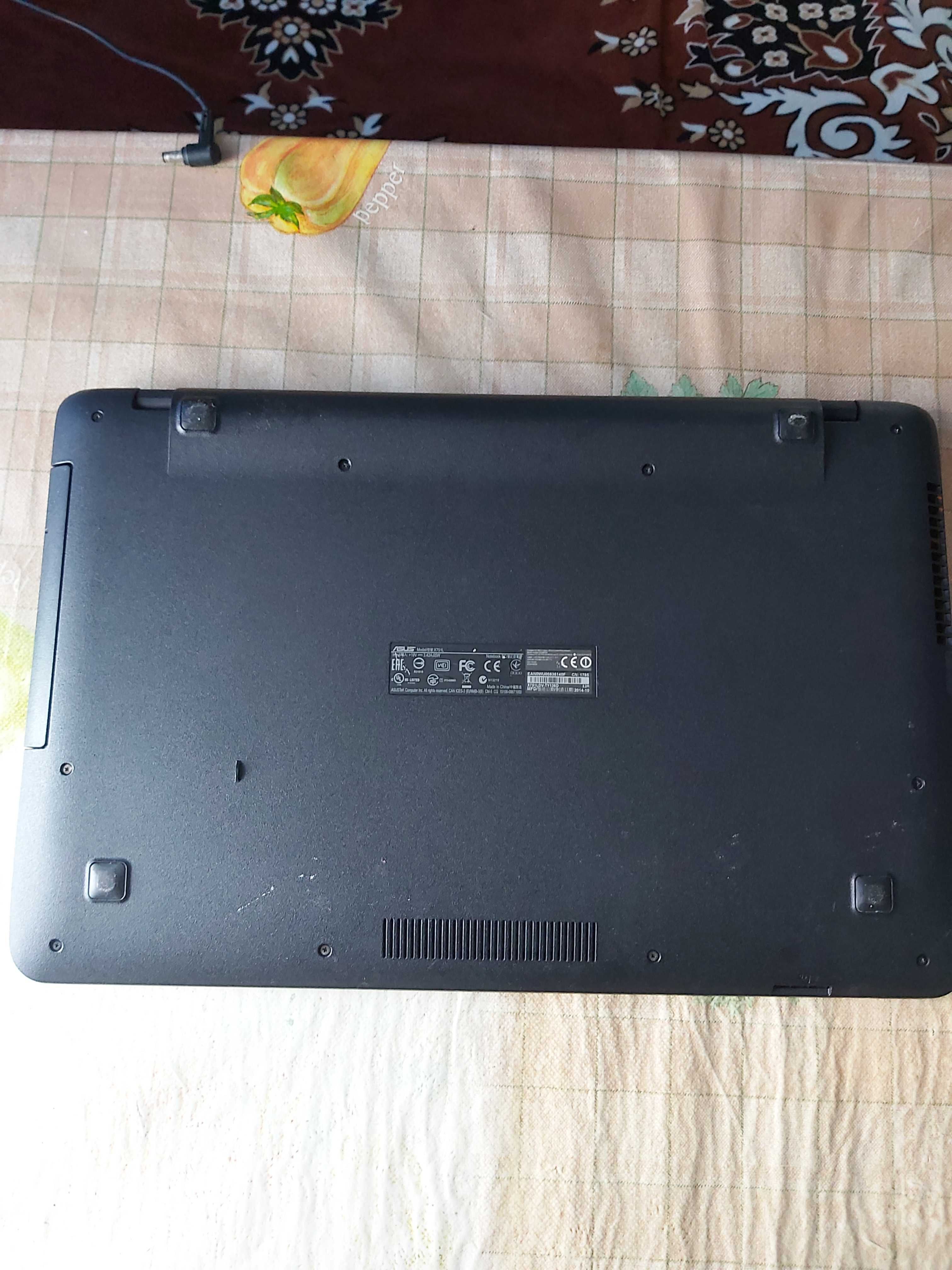 ASUS X751L, 17,3, i3-4030, NVidia 820m, ОП 12gb, SSD 240gb