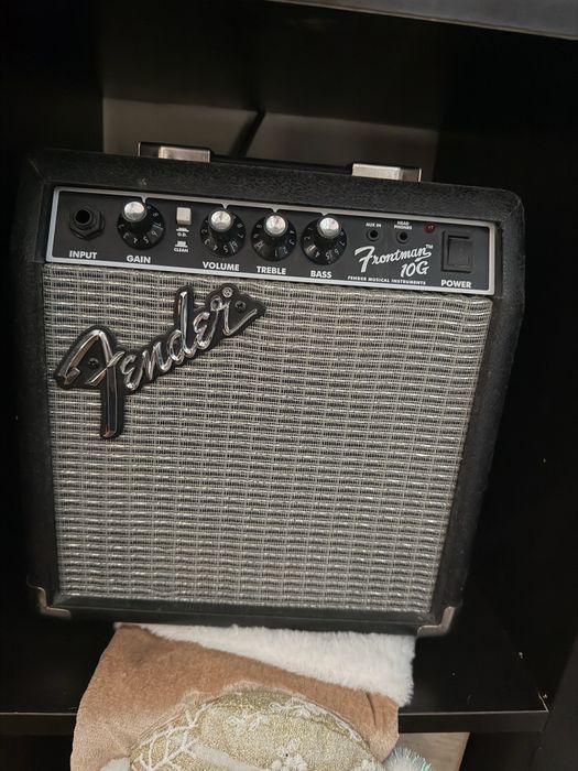 Amplificador de guitarra Fender frontman 10 G