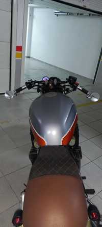 Suzuki gsx750. Vendo troco ou retomo