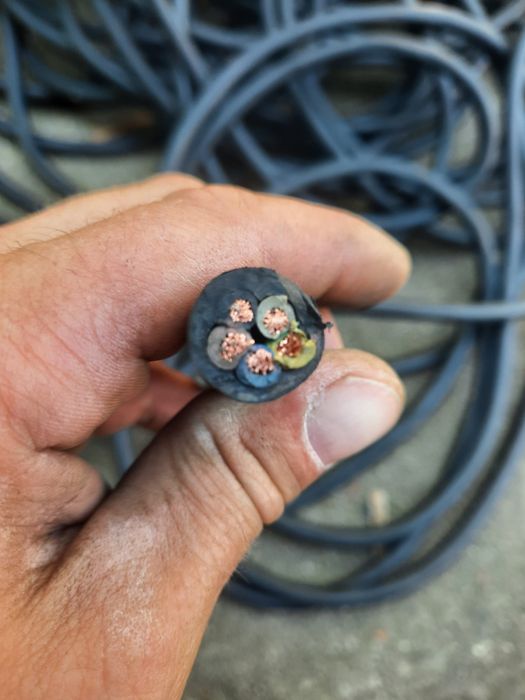 Kabel ziemny HO5RR F 300/500 V 5 G 4mm2. 68m