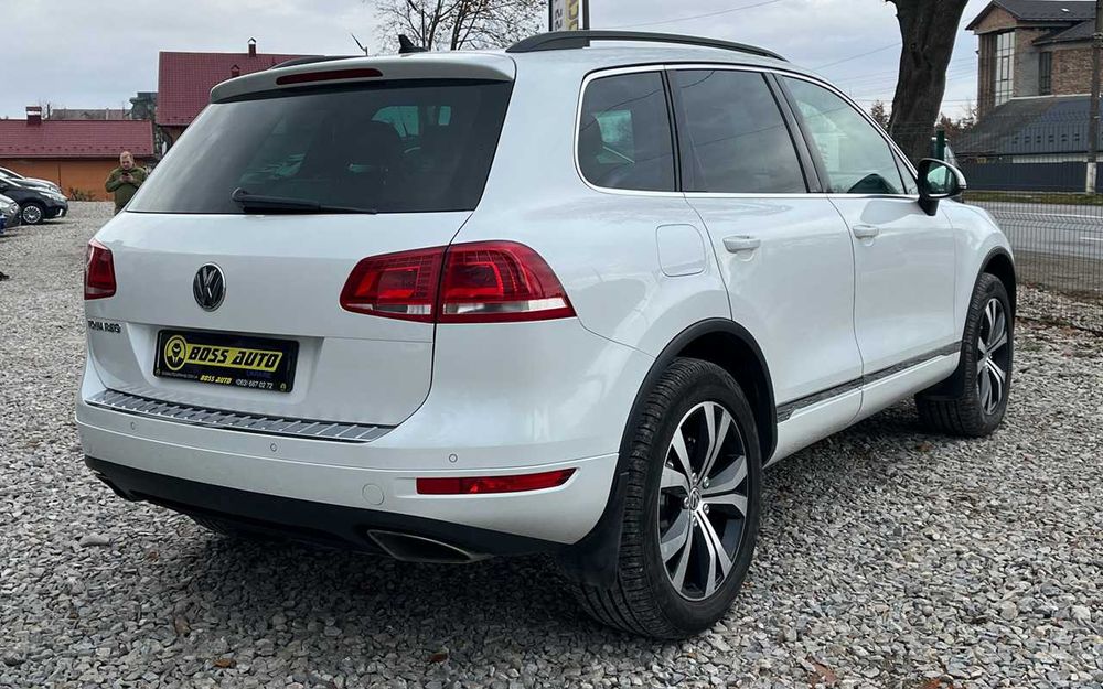 Volkswagen Touareg