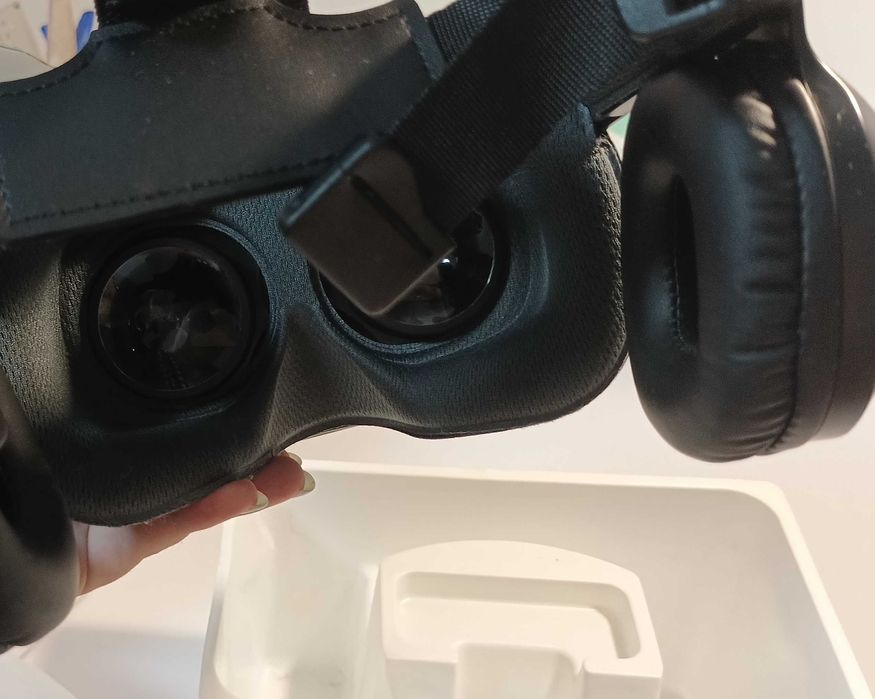 Окуляри віртуальної реальності HOCO VR Glasses DGA04 (чорні)