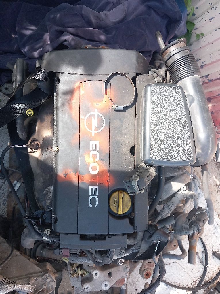 Silnik z16xep opel Astra h