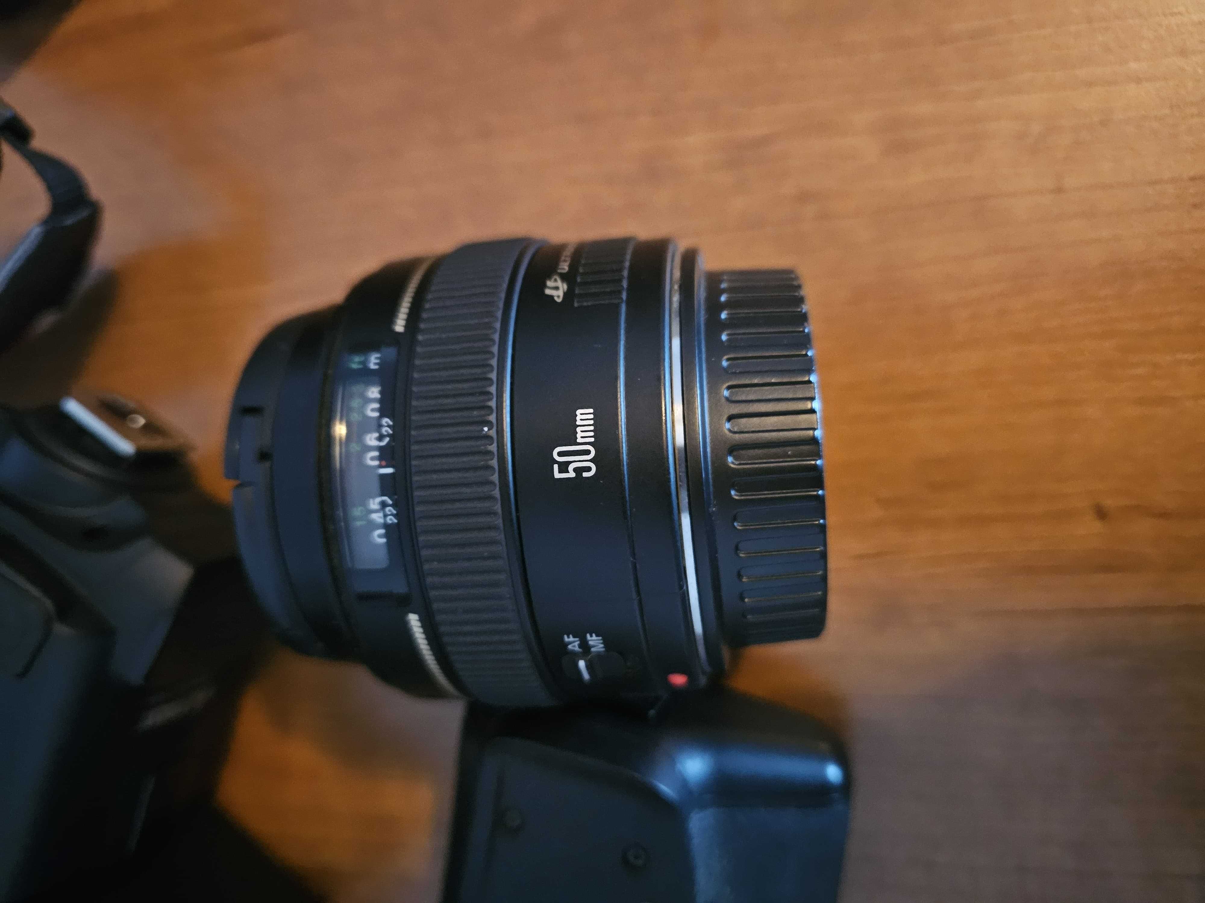 Canon EOS 6D + 3 objetivas + battery grip + flash (com caixa)