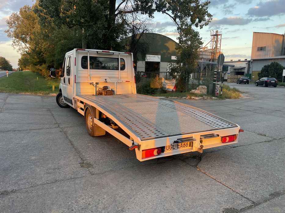 Sprzedam autolawete Peugot boxer2014r