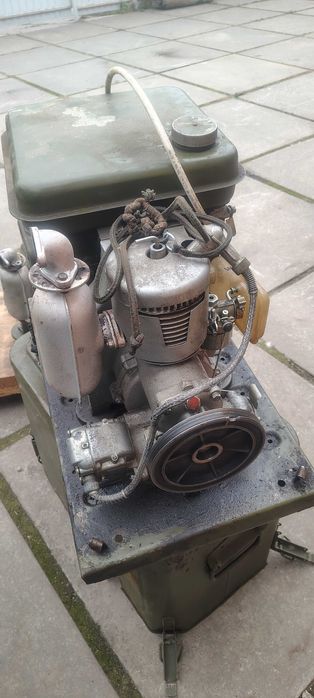 Генератор ГАБ-1 220В 1-2квт (рабочий) + запасной двигатель