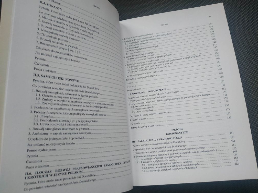 Na tropach przeszłości języka. Fonetyka. M. Kułakowska, A. Wyszkaz