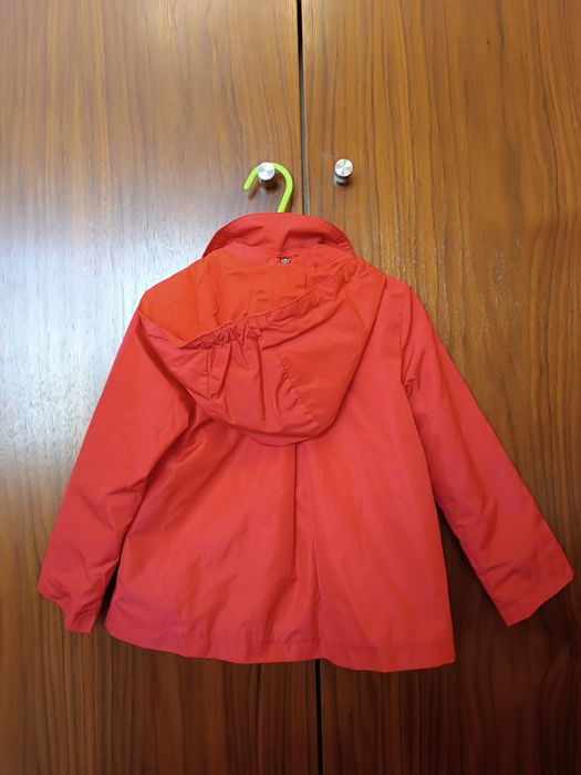Parka vermelha 3 anos