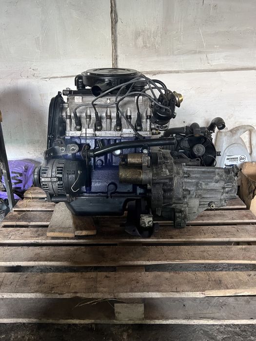 Таврія двугун і все що на фото