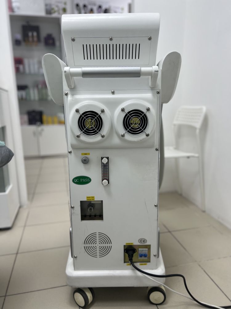 Аппарат лазерной эпиляции ELOS (IPL+RF) KES Med 130c