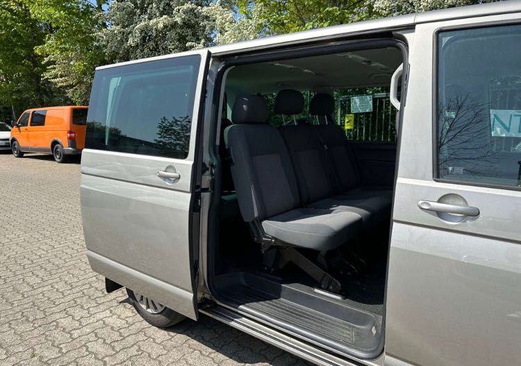 Volkswagen T5 Caravelle