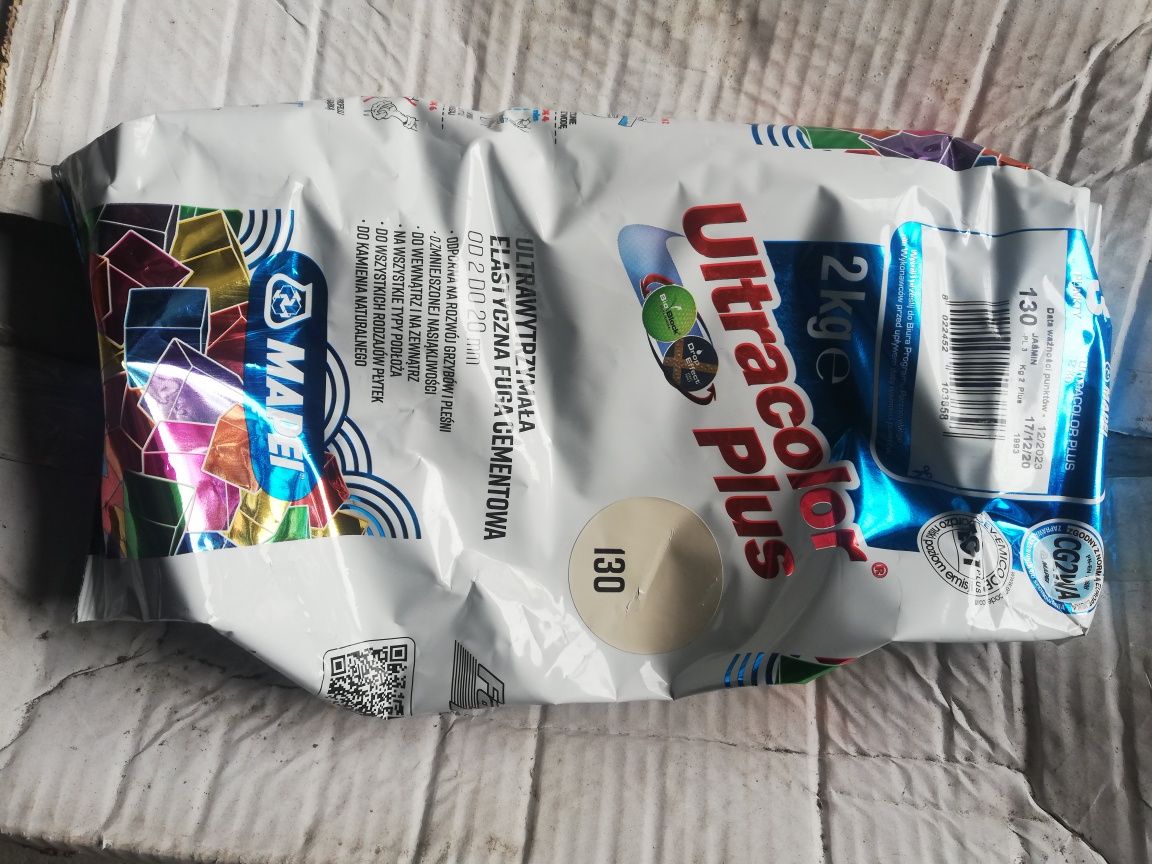 Fuga mapei kolor jaśmin 2kg