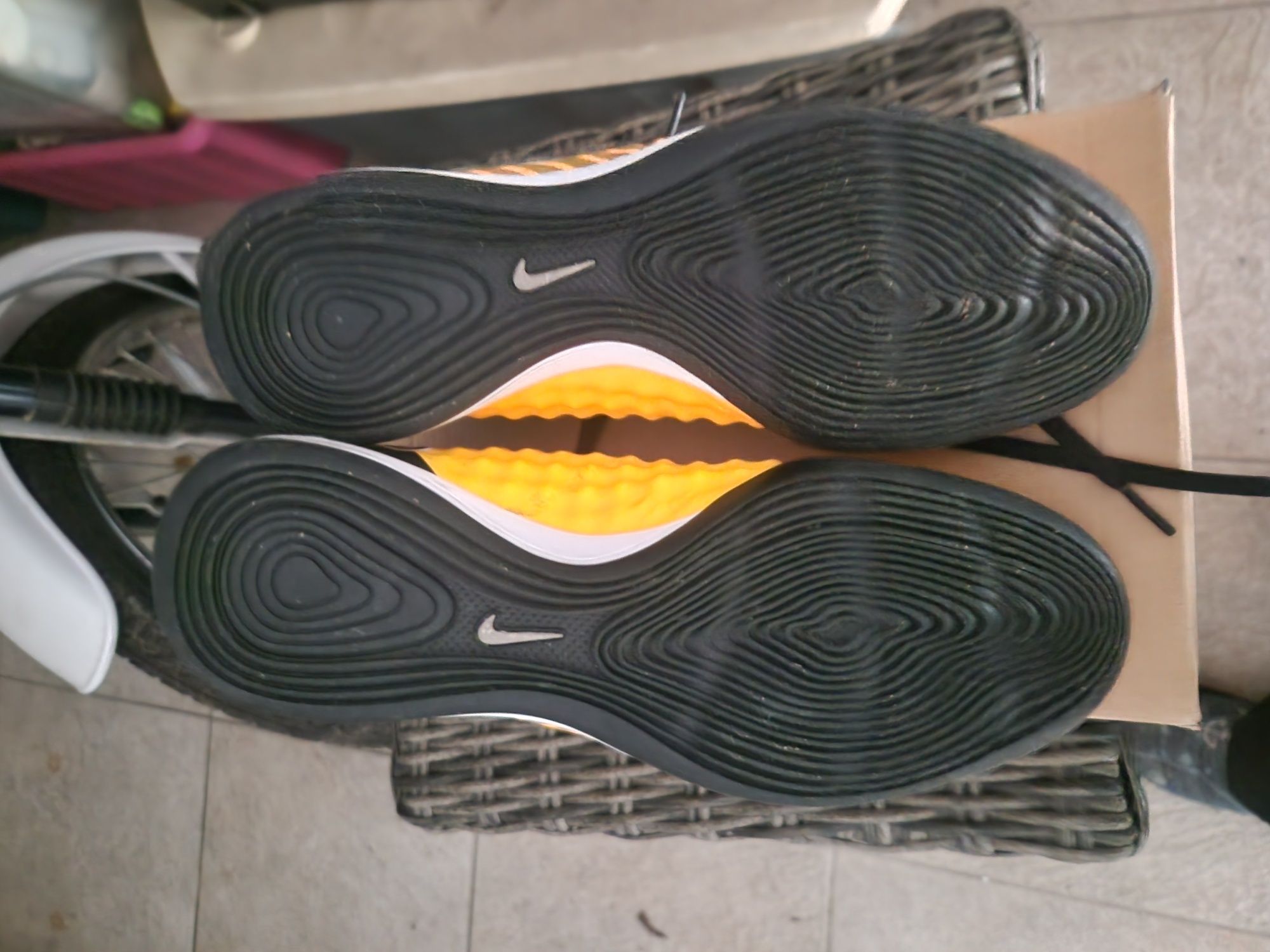 Sapatilha Nike para futsal
