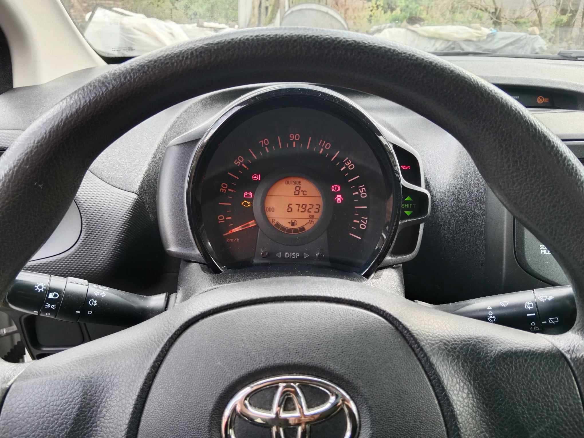 Toyota Aygo / Polski salon / klimatyzacja /Przebieg 68000KM