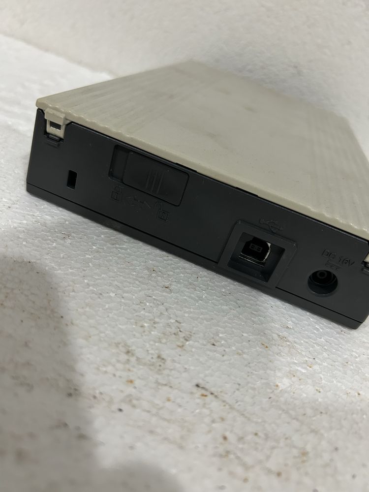 Scanner duplex Fujitsu fi-60F