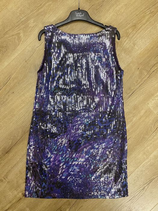 Продам платье с паетками фирмы Wallis