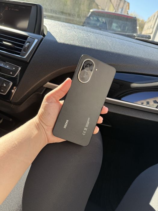 Vendo redmi A5 preto com caixa