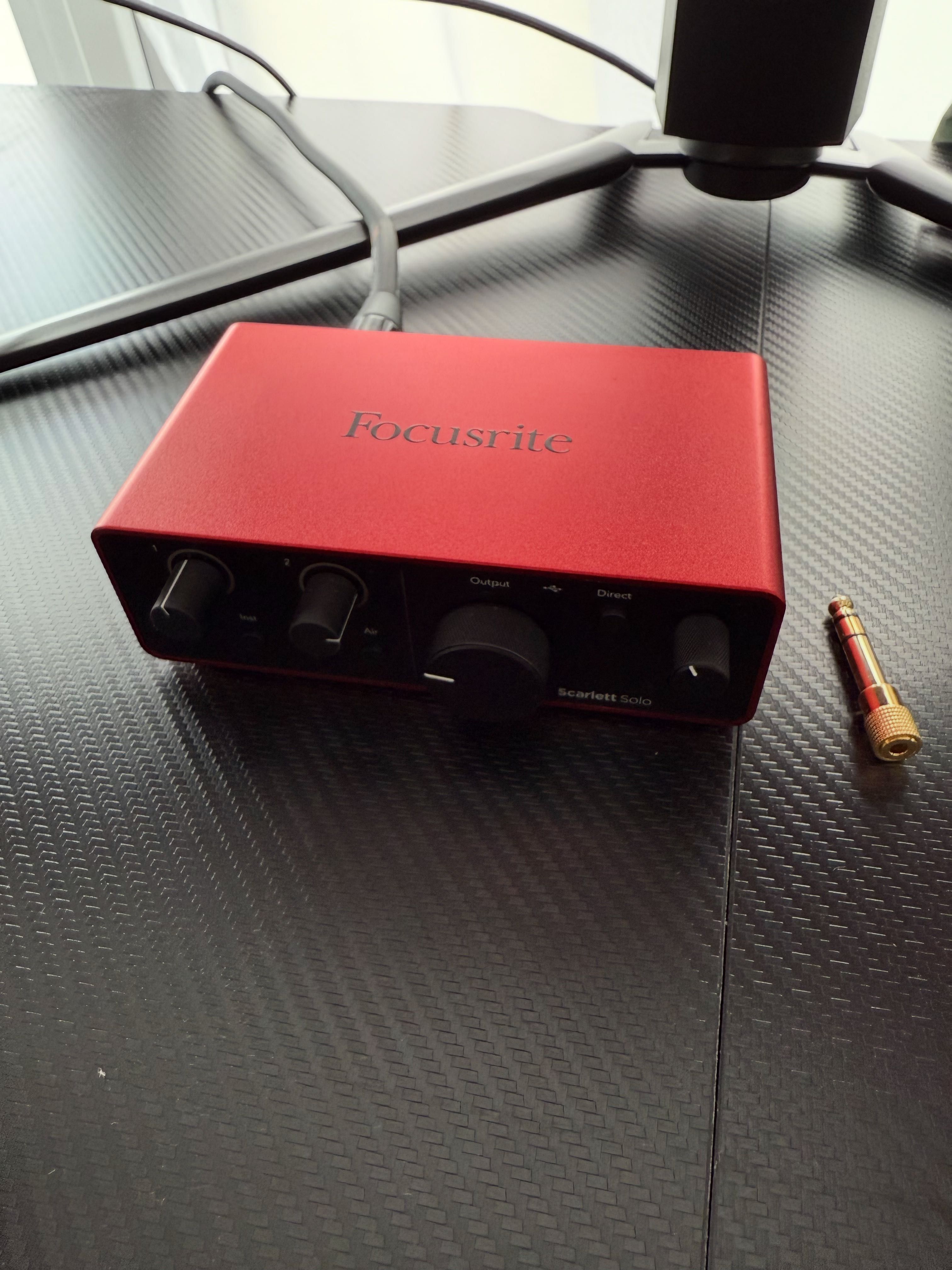interfejs audio Focusrite Scarlett Solo 4th Gen jak nowy gw