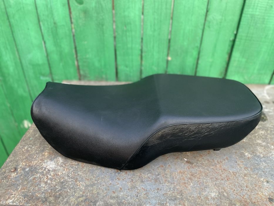 Продам сідушку до Kawasaki ER5