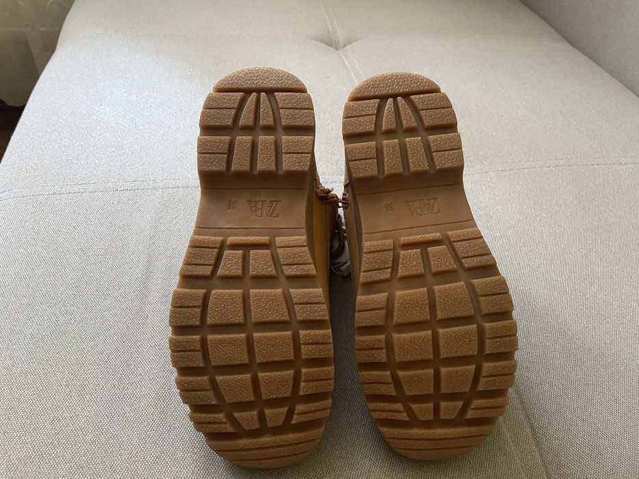 Черевики ZARA 36 розмір