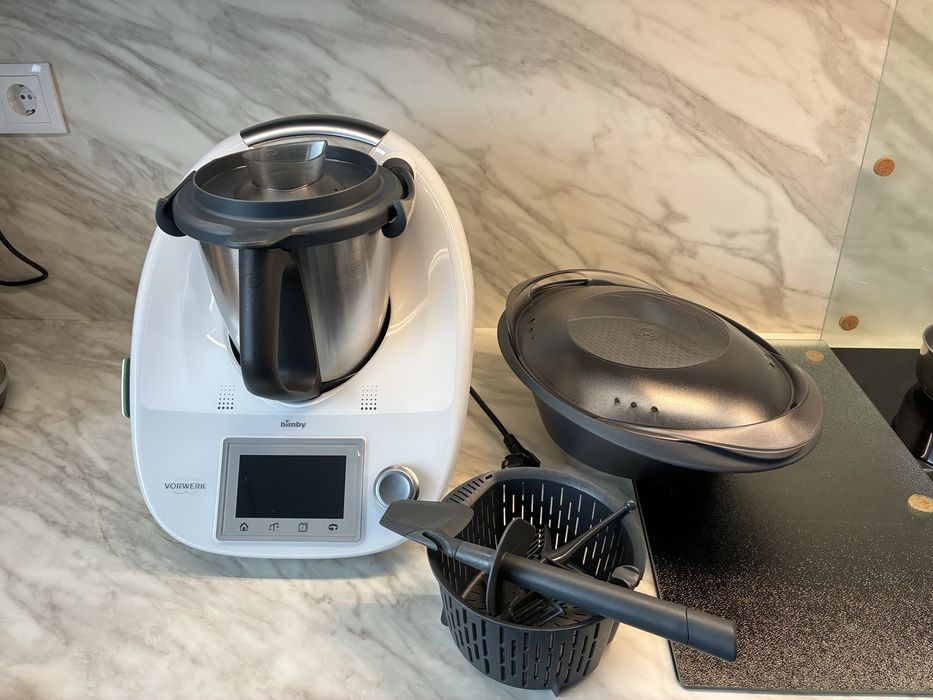 Bimby TM5 com todos os acessóris