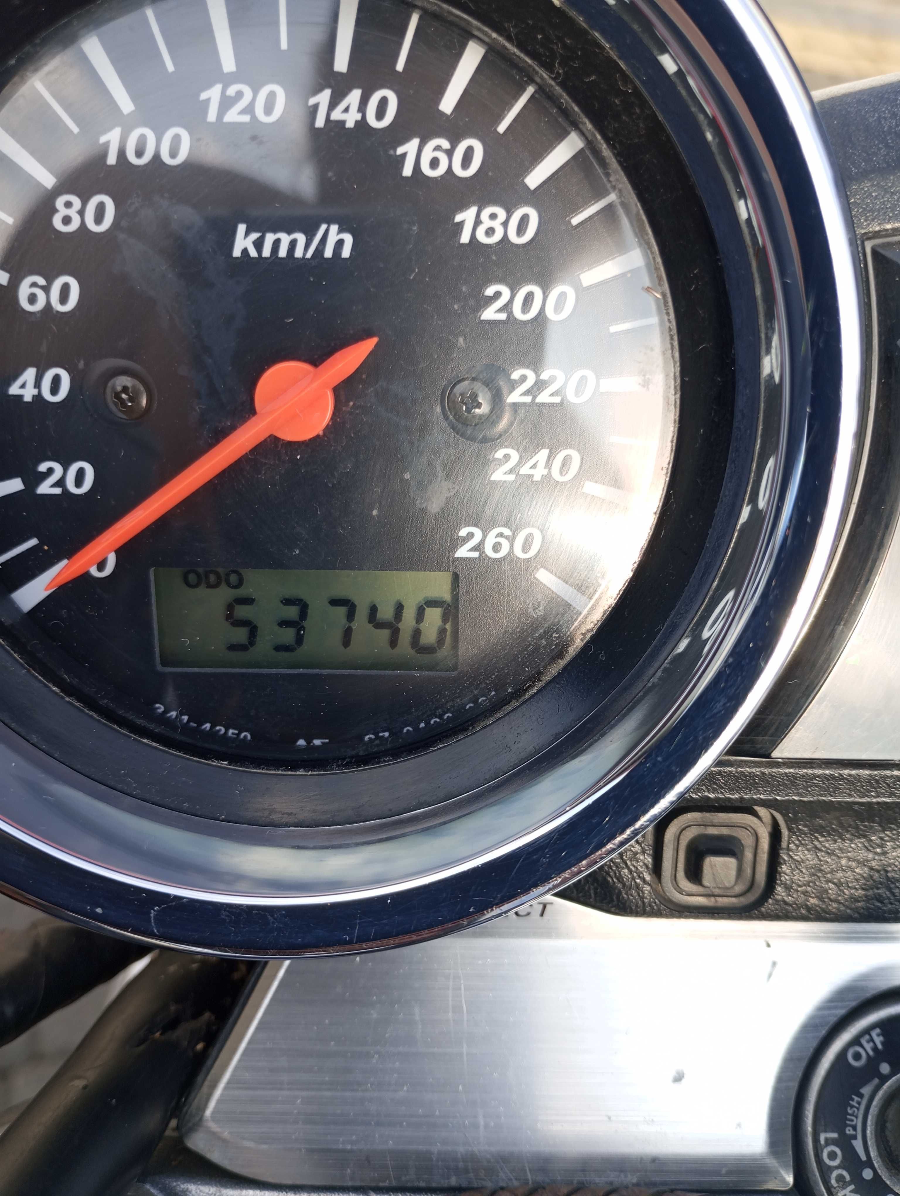 Suzuki GSX 1400 ciuchcia
