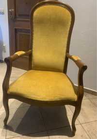Musztardowe krzesło/fotel