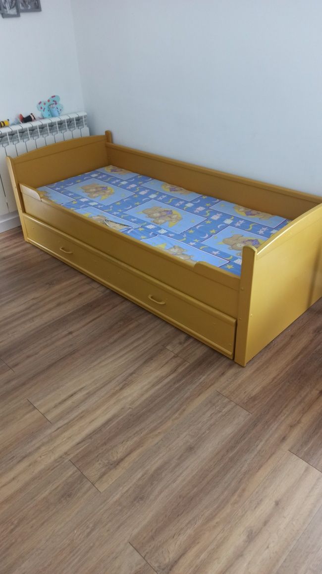 Łóżko drewniane 90/180 ze skrzynią