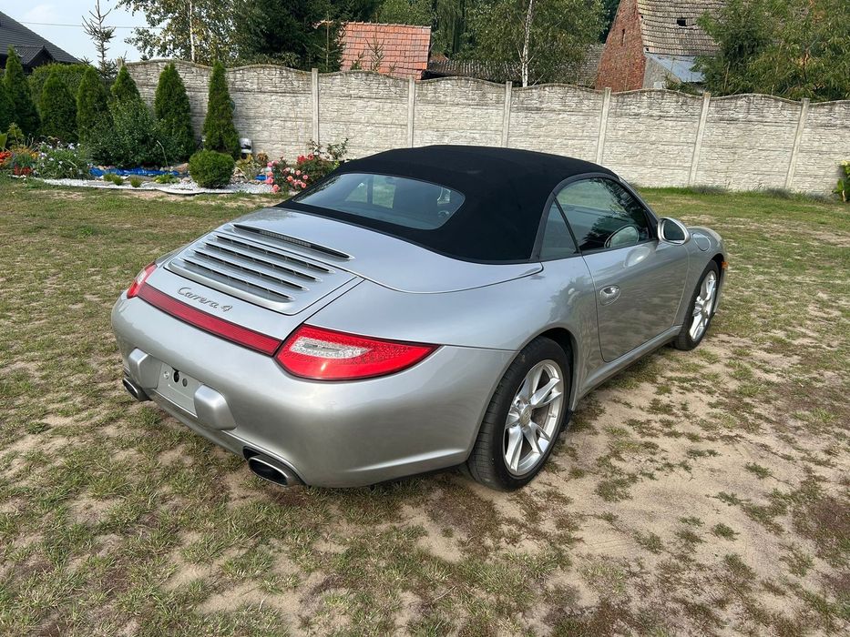 Porsche 911 997.2 C4 cabrio super stan