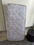 Colchão cama bebé (e de cama viagem)